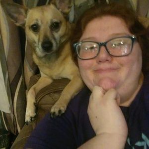 Meet your Posher, Abby